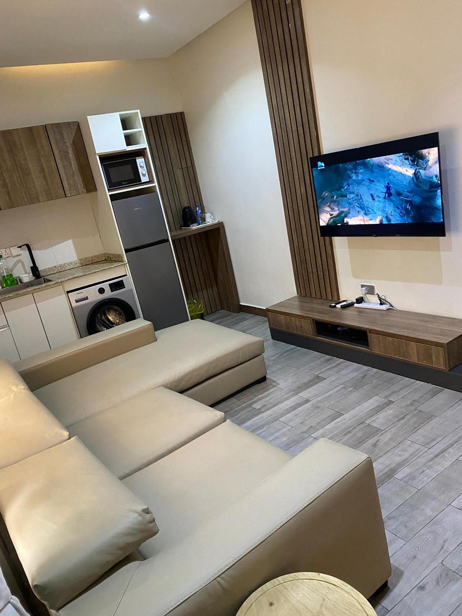 Centurion Aparthotel Αμπούζα Εξωτερικό φωτογραφία
