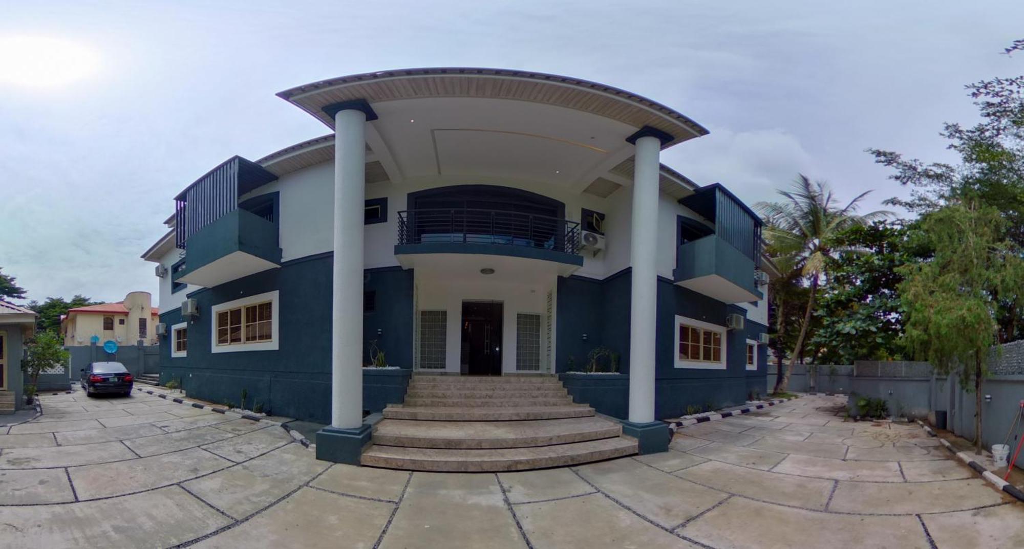 Centurion Aparthotel Αμπούζα Εξωτερικό φωτογραφία