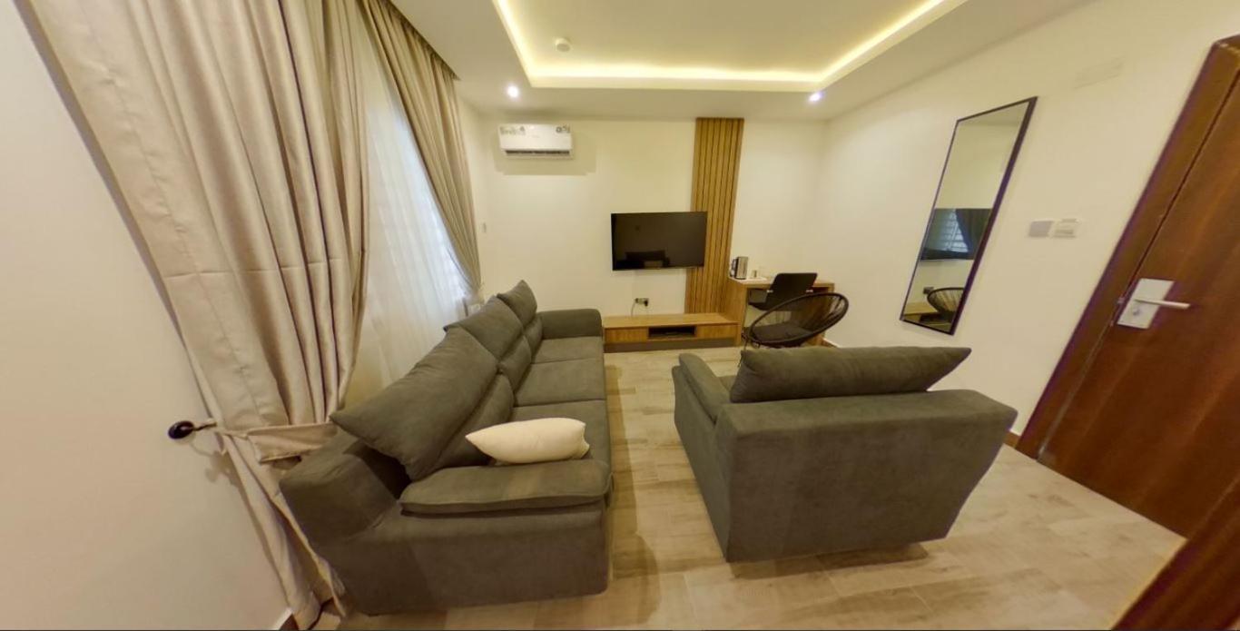 Centurion Aparthotel Αμπούζα Εξωτερικό φωτογραφία